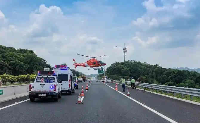 邹平高速公路汽车救援案例